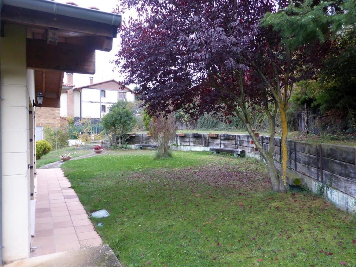 Una Casa Con Vistas En Pobes Buitenkant foto